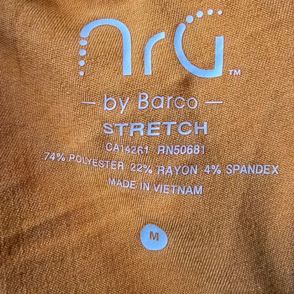Brand New Orange and Gray NRG by Barco 2-Pc Matching Scrubs Set - Picture 15 of 16